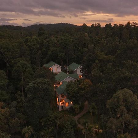 The Woods Resorts Wayanad Sultan Bathery Buitenkant foto