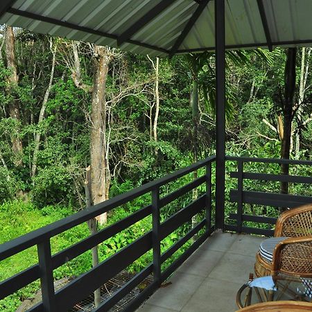 The Woods Resorts Wayanad Sultan Bathery Buitenkant foto