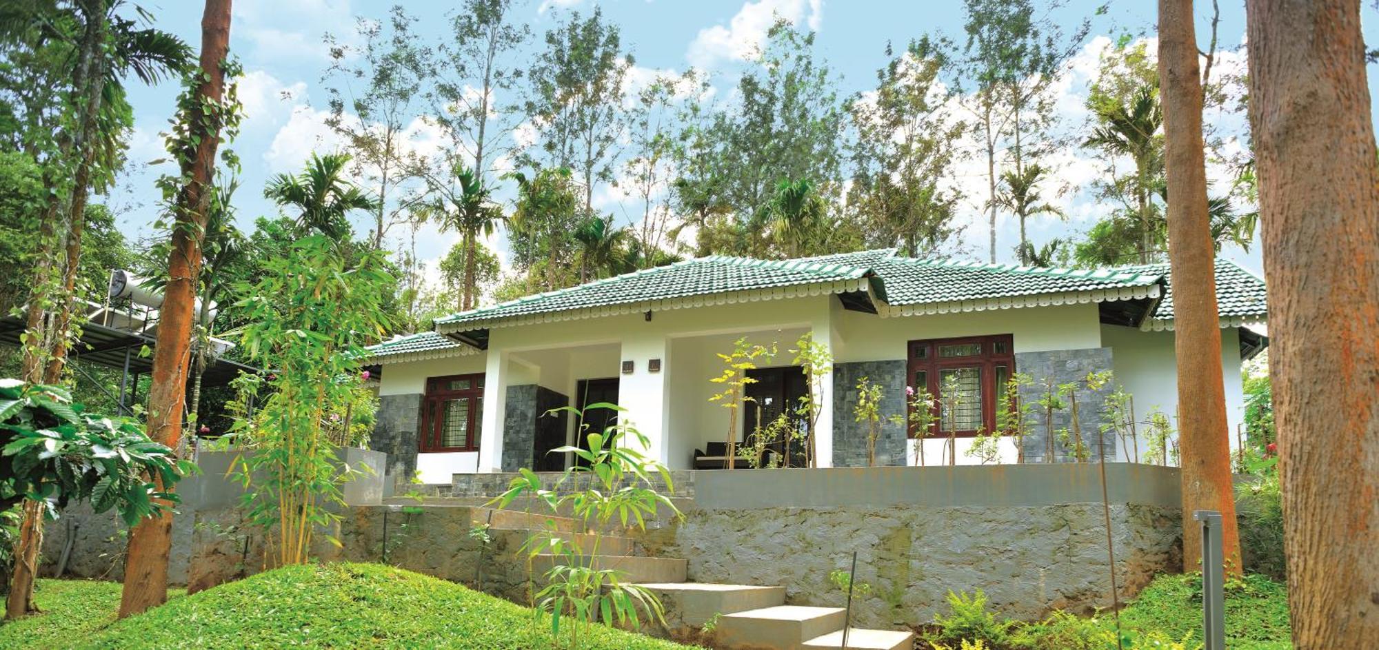 The Woods Resorts Wayanad Sultan Bathery Buitenkant foto