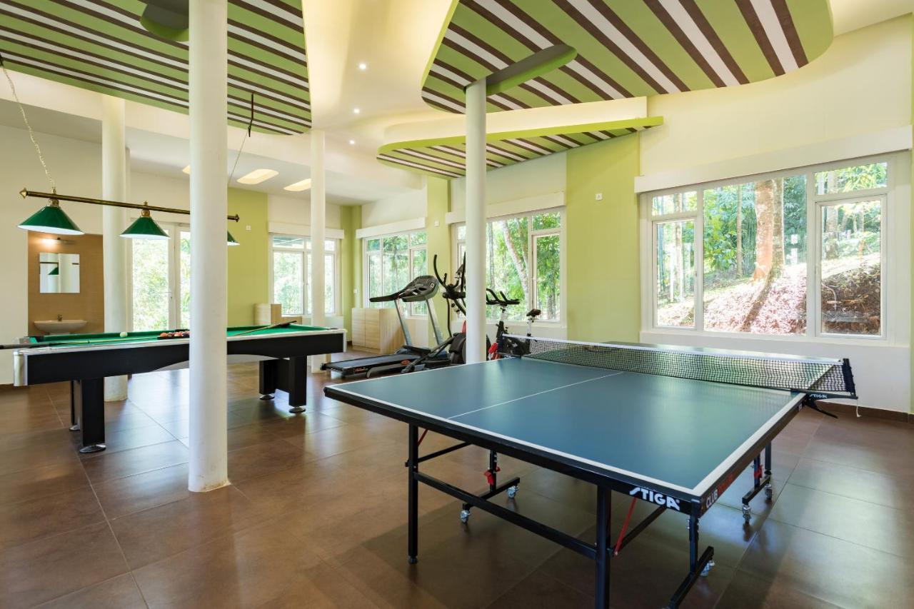 The Woods Resorts Wayanad Sultan Bathery Buitenkant foto