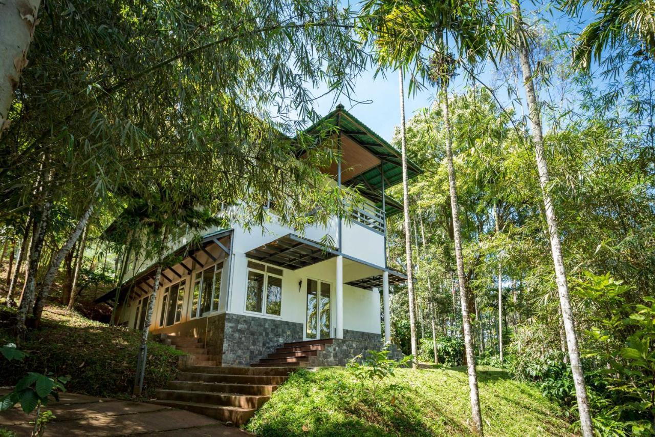 The Woods Resorts Wayanad Sultan Bathery Buitenkant foto